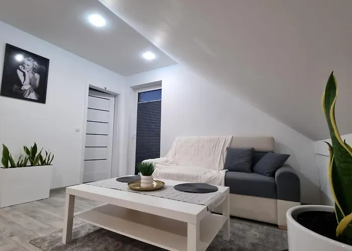 דירה Bogi שצ'צ'יקליצה